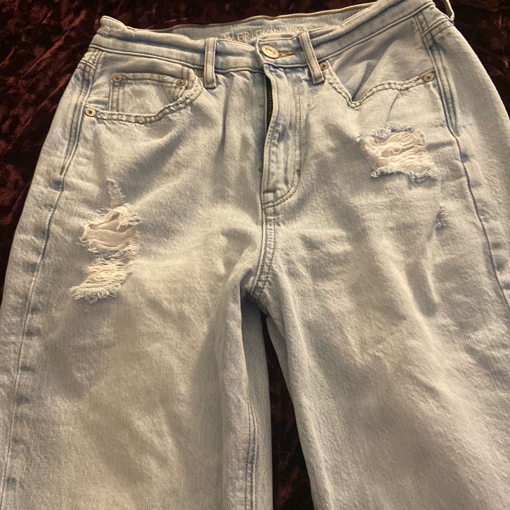 American Eagle Mom Jeans